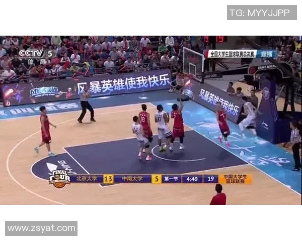 全明星赛场上的耐克篮球广告展现运动精神与激情对决